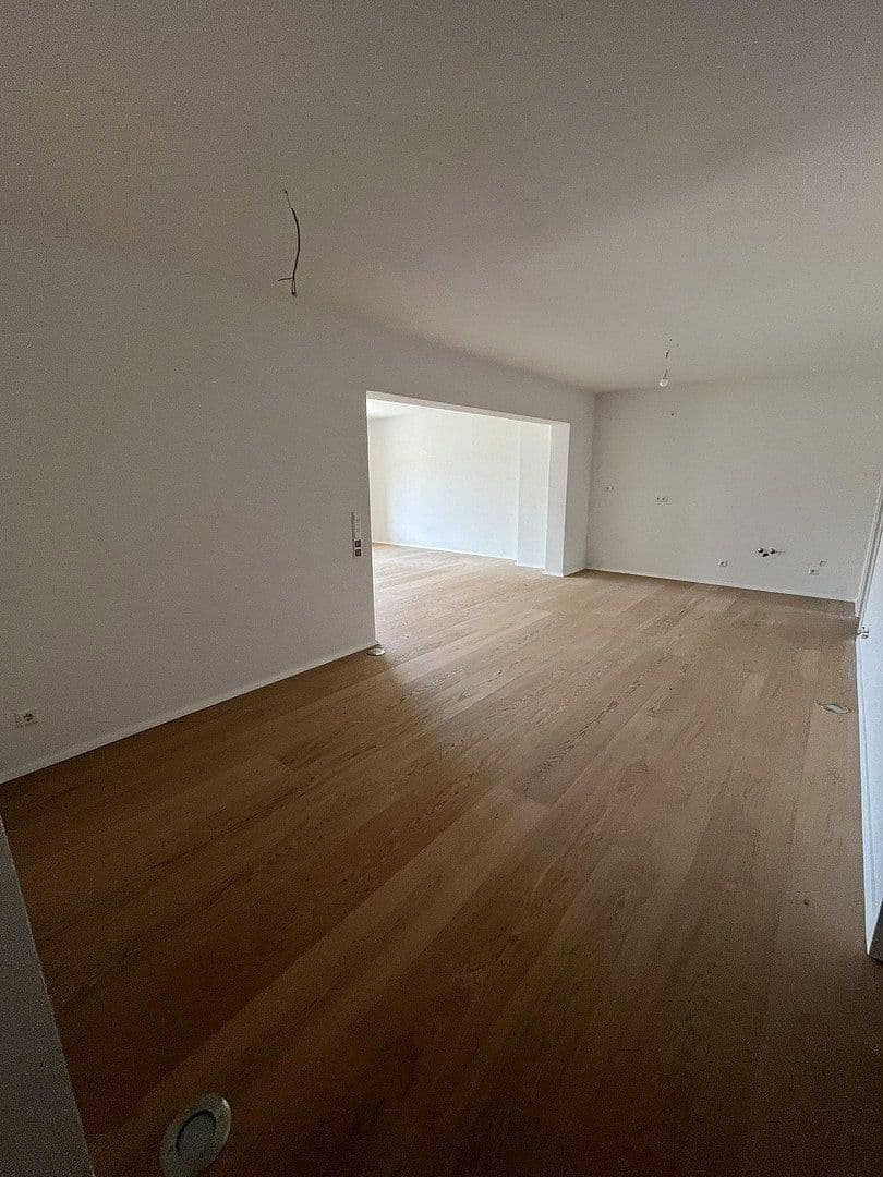 Prodej bytu 4+1 120 m², Lindenstr. 48, Haslach im Kinzigtal, Bádensko-Württembersko Prodej bytu 4+1 120 m², Lindenstr. 48, Haslach im Kinzigtal, Bádensko-Württembersko