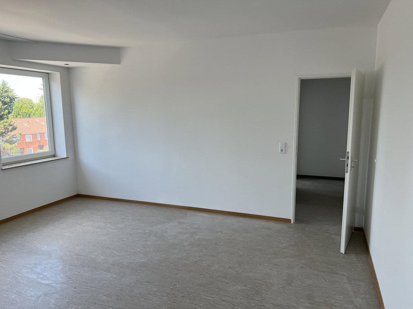 Pronájem bytu 2+1 60 m², Bergen, Dolní Sasko Pronájem bytu 2+1 60 m², Bergen, Dolní Sasko