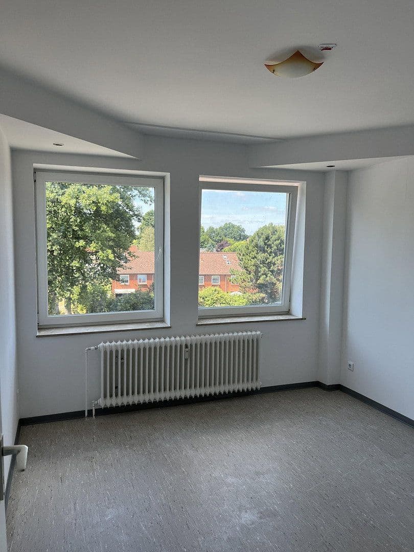 Pronájem bytu 2+1 60 m², Bergen, Dolní Sasko Pronájem bytu 2+1 60 m², Bergen, Dolní Sasko