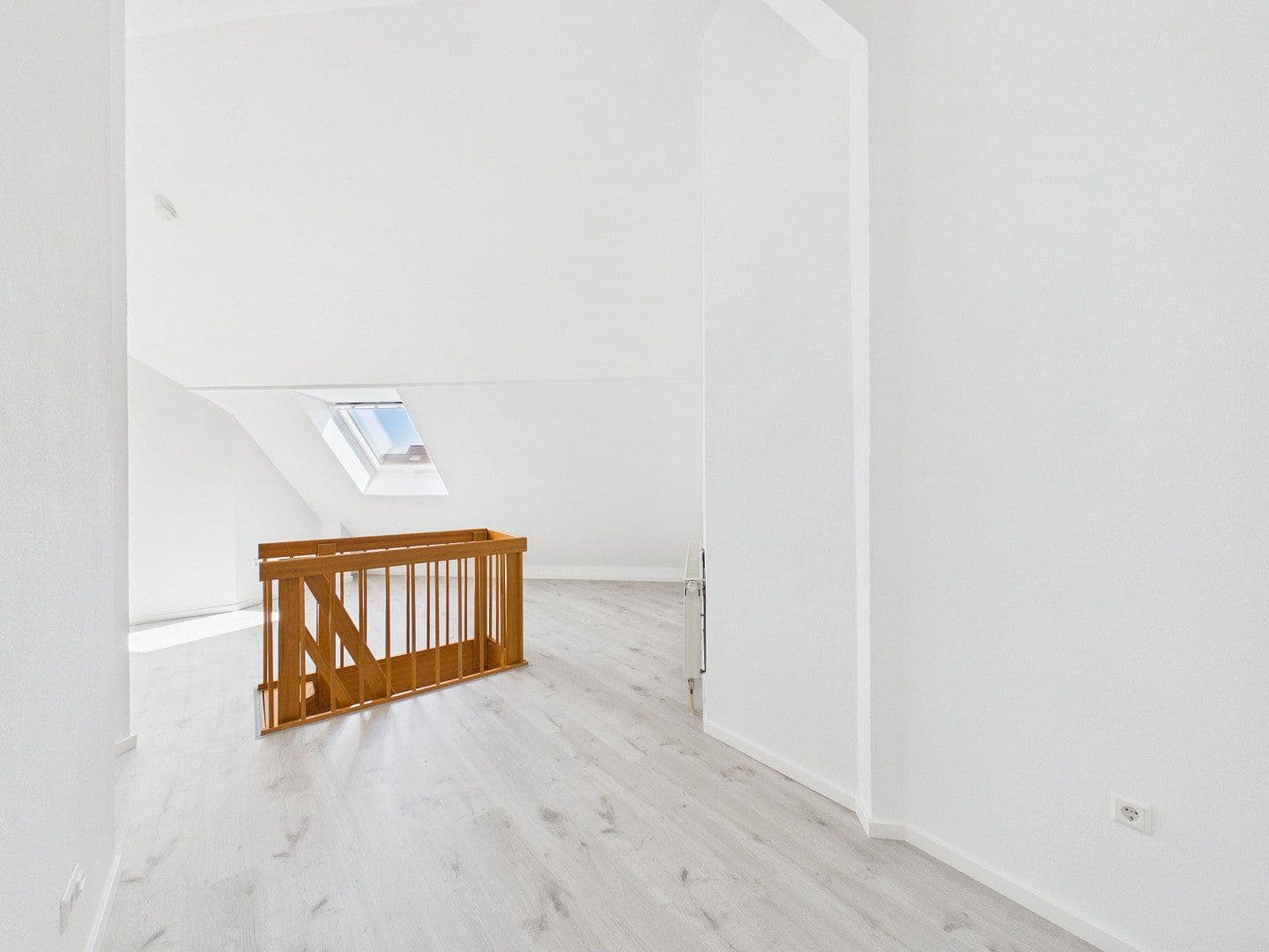 Pronájem bytu 2+1 72 m², Michaelstraße 123, Schwäbisch Hall, Bádensko-Württembersko Pronájem bytu 2+1 72 m², Michaelstraße 123, Schwäbisch Hall, Bádensko-Württembersko