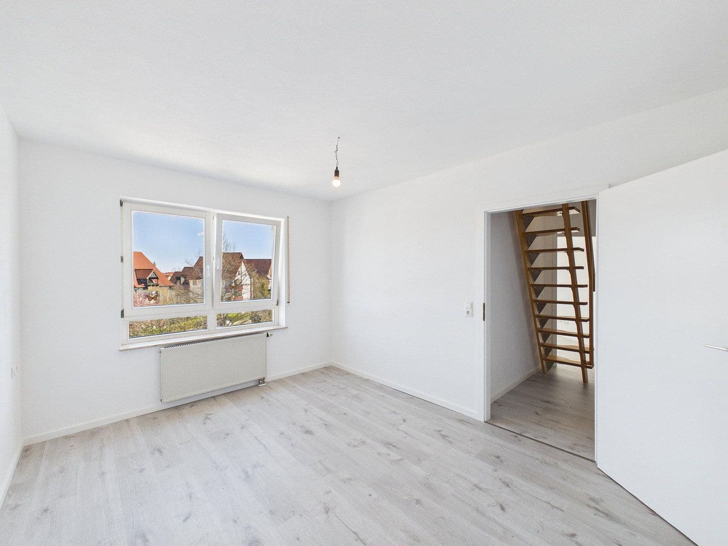 Pronájem bytu 2+1 72 m², Michaelstraße 123, Schwäbisch Hall, Bádensko-Württembersko Pronájem bytu 2+1 72 m², Michaelstraße 123, Schwäbisch Hall, Bádensko-Württembersko