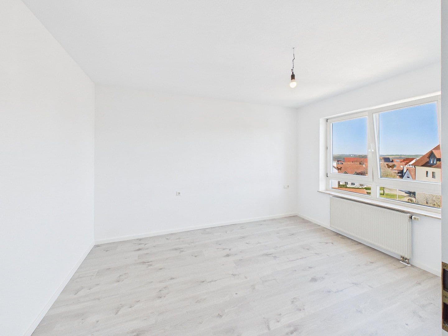 Pronájem bytu 2+1 72 m², Michaelstraße 123, Schwäbisch Hall, Bádensko-Württembersko Pronájem bytu 2+1 72 m², Michaelstraße 123, Schwäbisch Hall, Bádensko-Württembersko