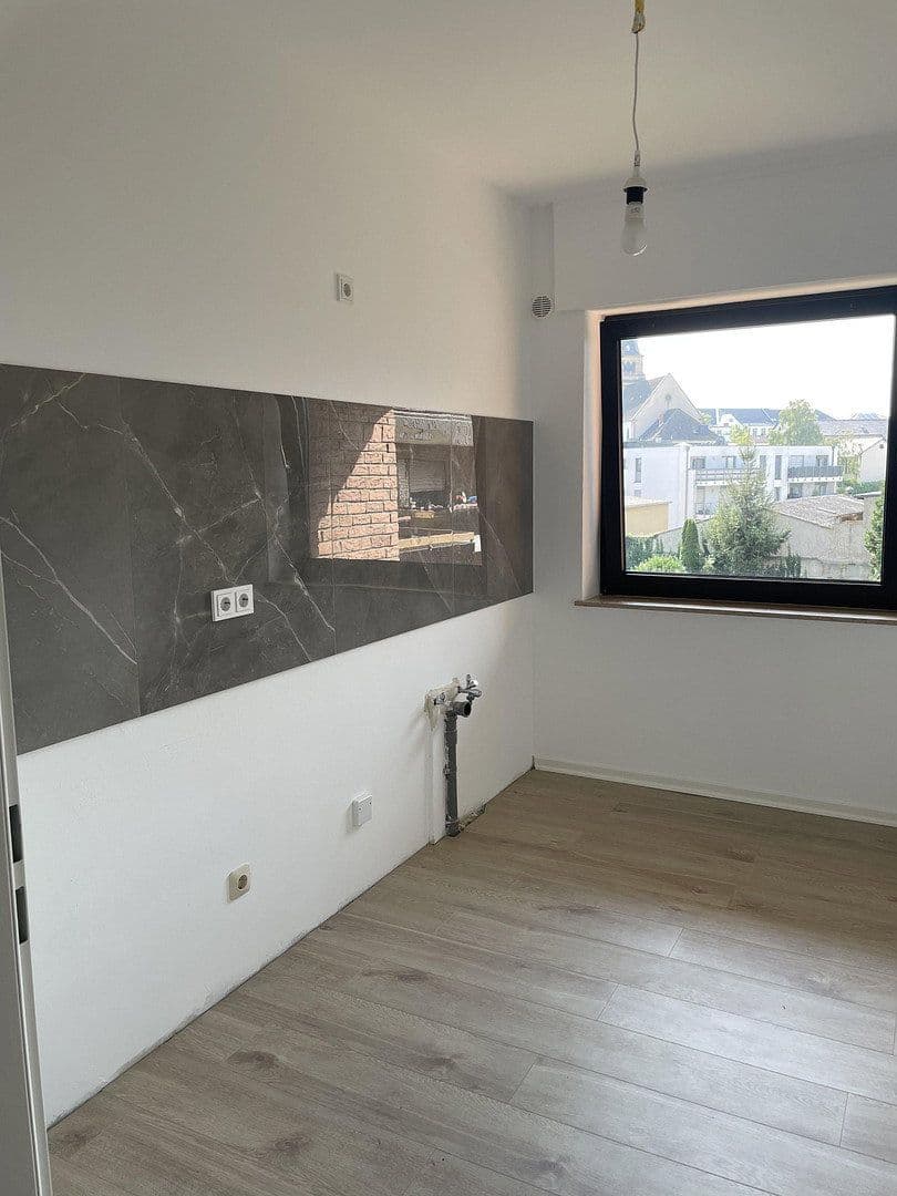 Pronájem bytu 2+1 57 m², Euskirchen, Severní Porýní-Vestfálsko Pronájem bytu 2+1 57 m², Euskirchen, Severní Porýní-Vestfálsko