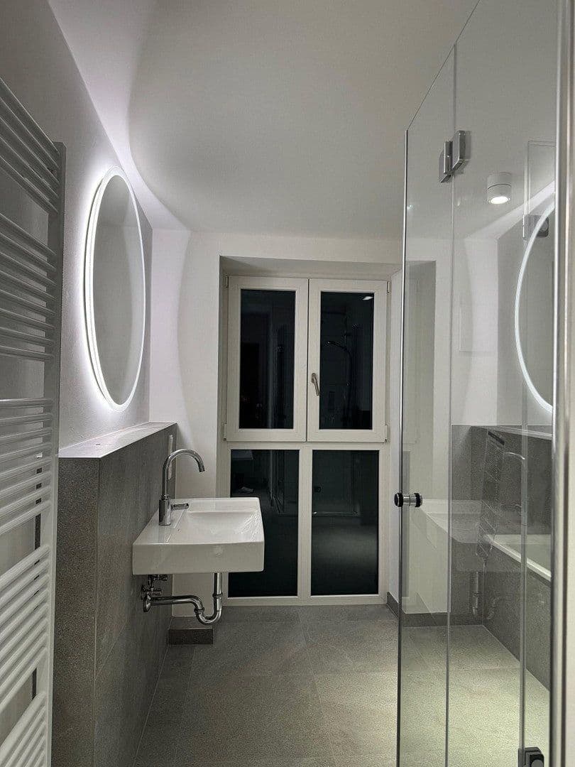 Prodej bytu 3+1 80 m², Walderseestraße, Berlin, Berlín Prodej bytu 3+1 80 m², Walderseestraße, Berlin, Berlín