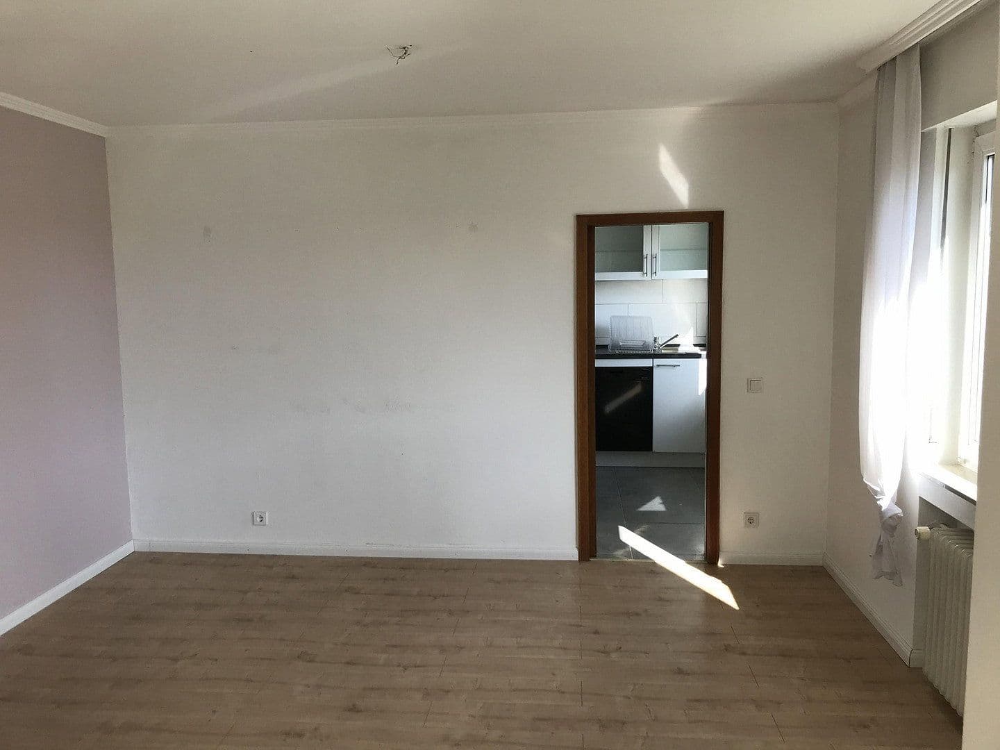 Prodej bytu 4+1 110 m², Saarbrücken, Země Sársko Prodej bytu 4+1 110 m², Saarbrücken, Země Sársko