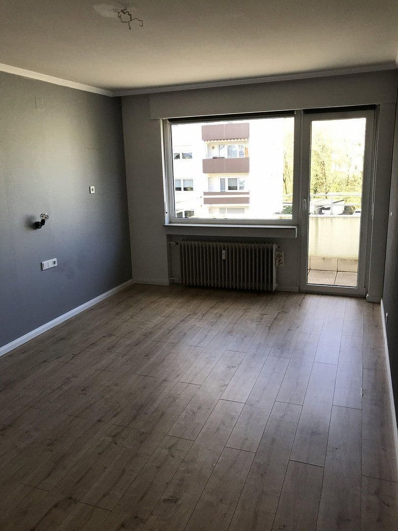 Prodej bytu 4+1 110 m², Saarbrücken, Země Sársko Prodej bytu 4+1 110 m², Saarbrücken, Země Sársko