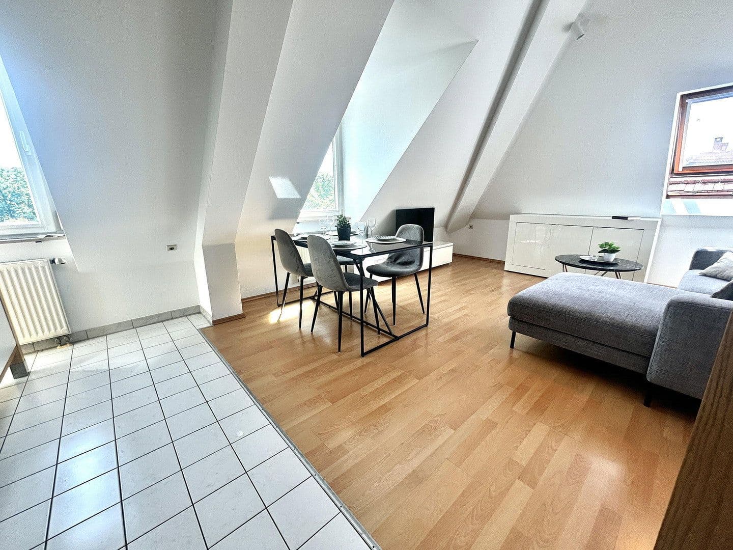 Pronájem bytu 2+1 44 m², Ludwigsburg, Bádensko-Württembersko Pronájem bytu 2+1 44 m², Ludwigsburg, Bádensko-Württembersko