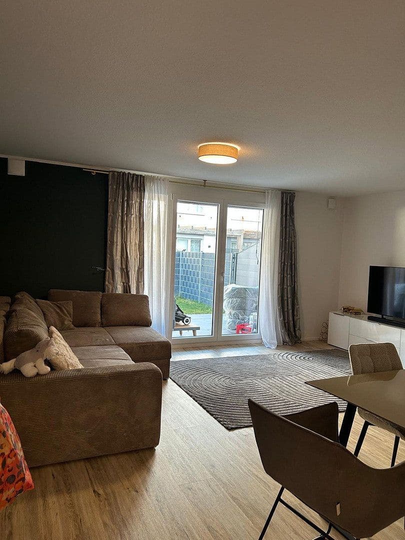 Pronájem domu 138 m², pozemek 100 m², Uli-biesinger-weg 7d, Augsburg, Bavorsko Pronájem domu 138 m², pozemek 100 m², Uli-biesinger-weg 7d, Augsburg, Bavorsko