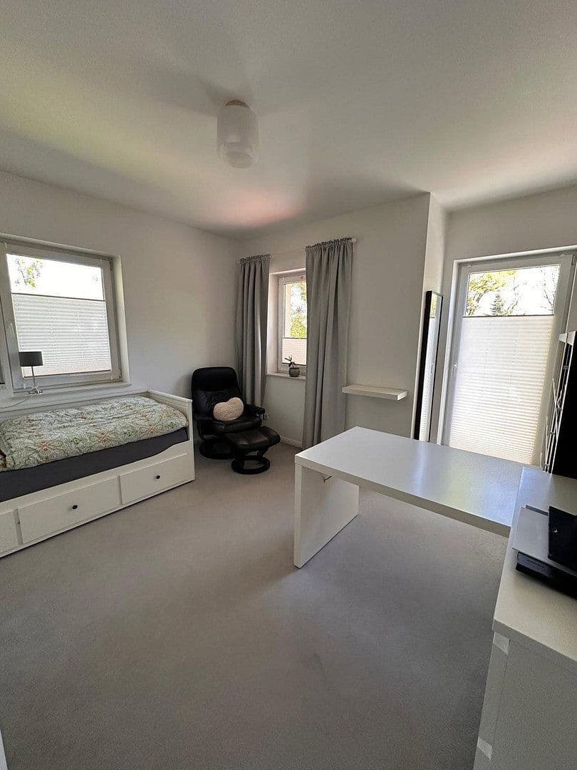 Prodej domu 149 m², pozemek 1.000 m², Hude (Oldenburg), Dolní Sasko Prodej domu 149 m², pozemek 1.000 m², Hude (Oldenburg), Dolní Sasko