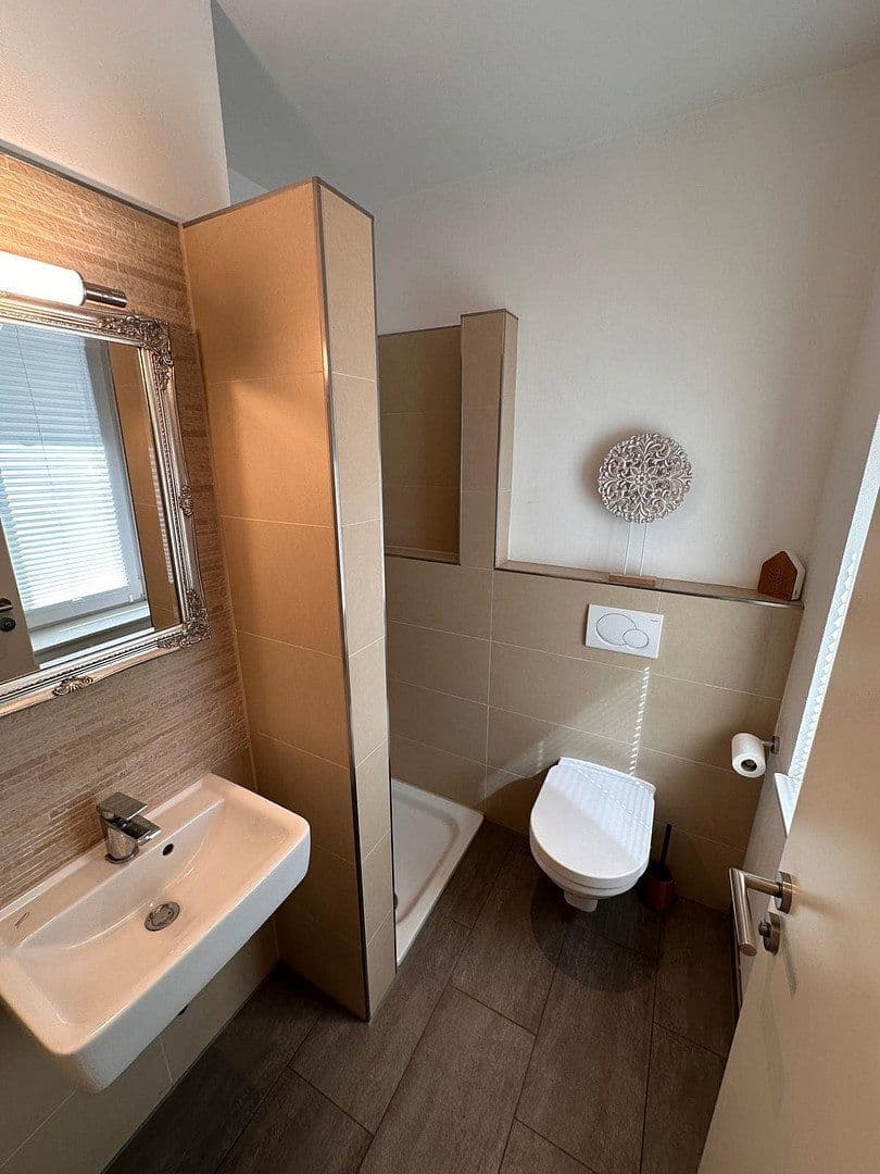 Prodej domu 149 m², pozemek 1.000 m², Hude (Oldenburg), Dolní Sasko Prodej domu 149 m², pozemek 1.000 m², Hude (Oldenburg), Dolní Sasko