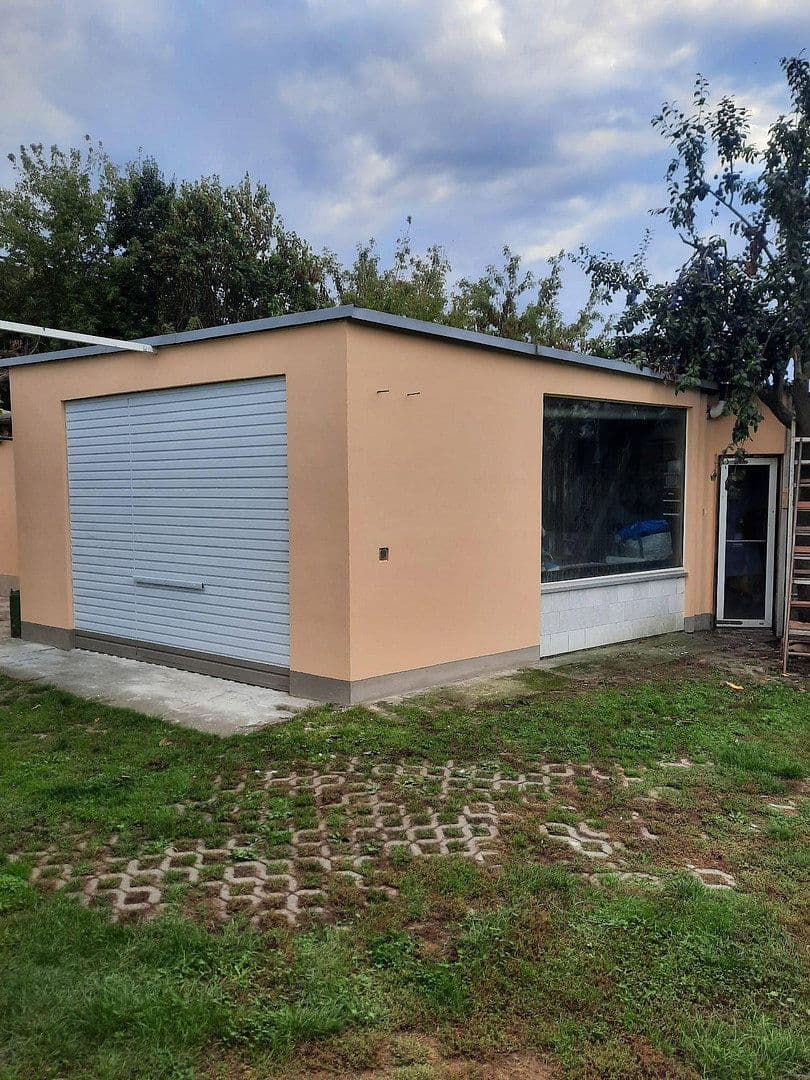 Prodej domu 220 m², pozemek 870 m², Pettenkofer 3, Dresden, Sasko Prodej domu 220 m², pozemek 870 m², Pettenkofer 3, Dresden, Sasko