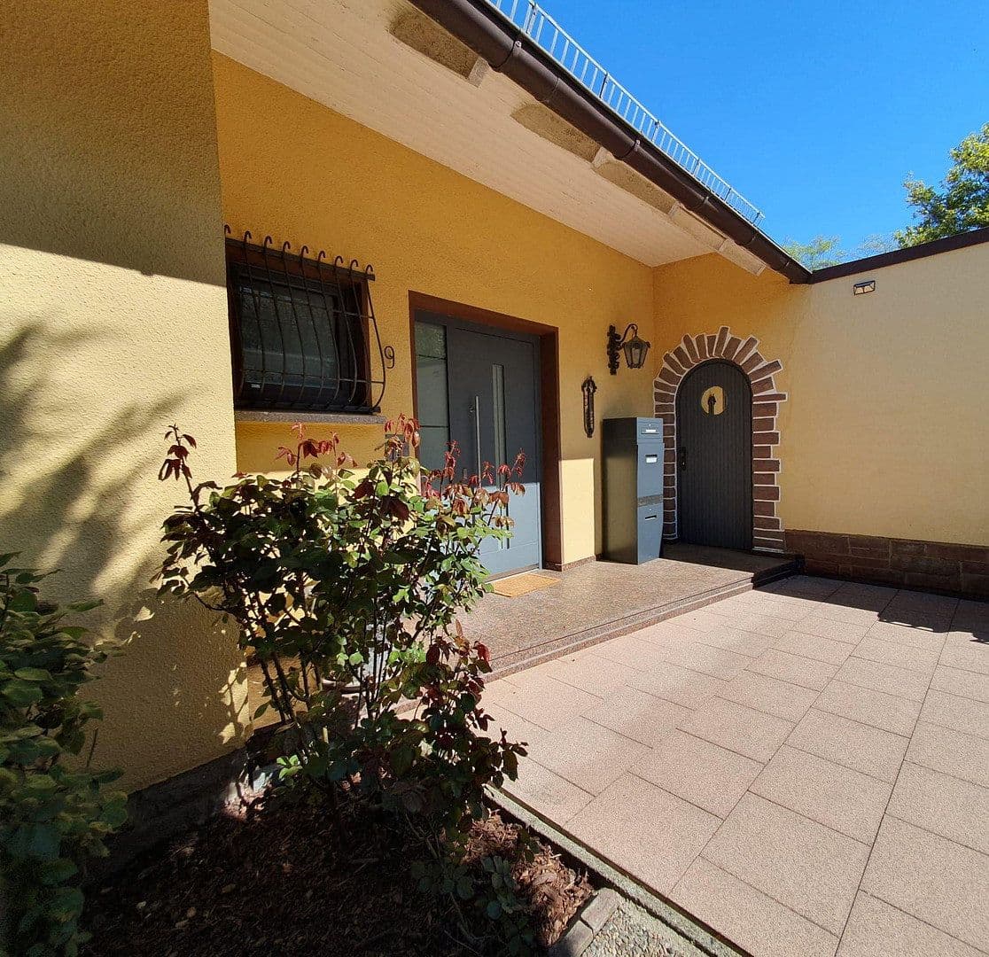 Prodej domu 268 m², pozemek 1.099 m², Alfeld (Leine), Dolní Sasko Prodej domu 268 m², pozemek 1.099 m², Alfeld (Leine), Dolní Sasko