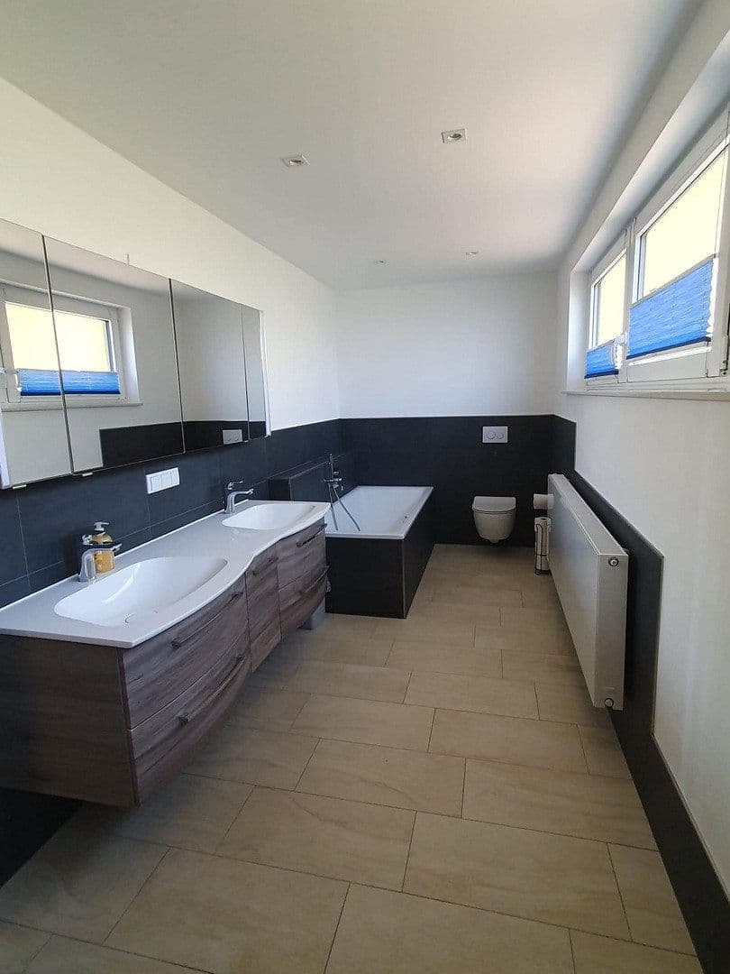 Prodej domu 268 m², pozemek 1.099 m², Alfeld (Leine), Dolní Sasko Prodej domu 268 m², pozemek 1.099 m², Alfeld (Leine), Dolní Sasko