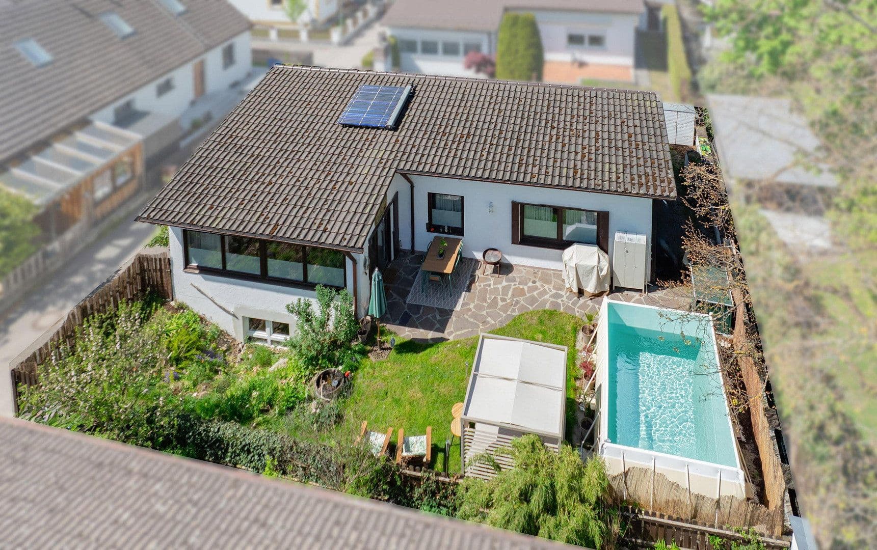 Prodej domu 112 m², pozemek 316 m², Richard-Wagner-Weg, Puchheim, Bavorsko Prodej domu 112 m², pozemek 316 m², Richard-Wagner-Weg, Puchheim, Bavorsko