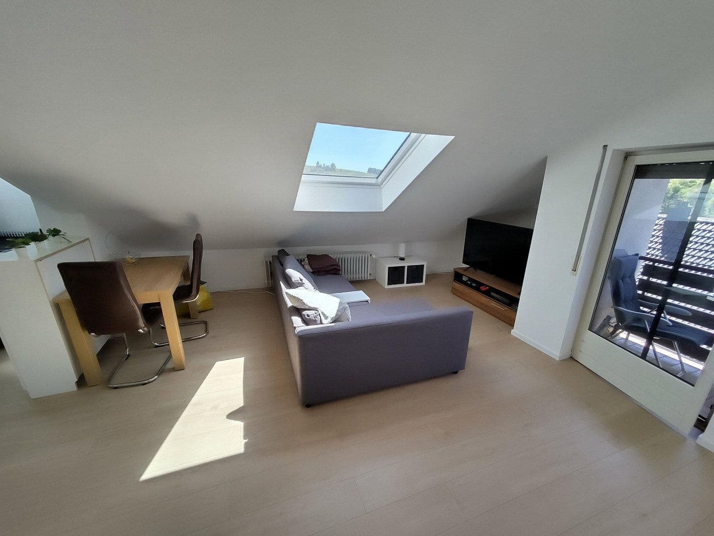 Pronájem bytu 2+kk 52 m², Felsackerstraße, Contwig, Porýní-Falc Pronájem bytu 2+kk 52 m², Felsackerstraße, Contwig, Porýní-Falc