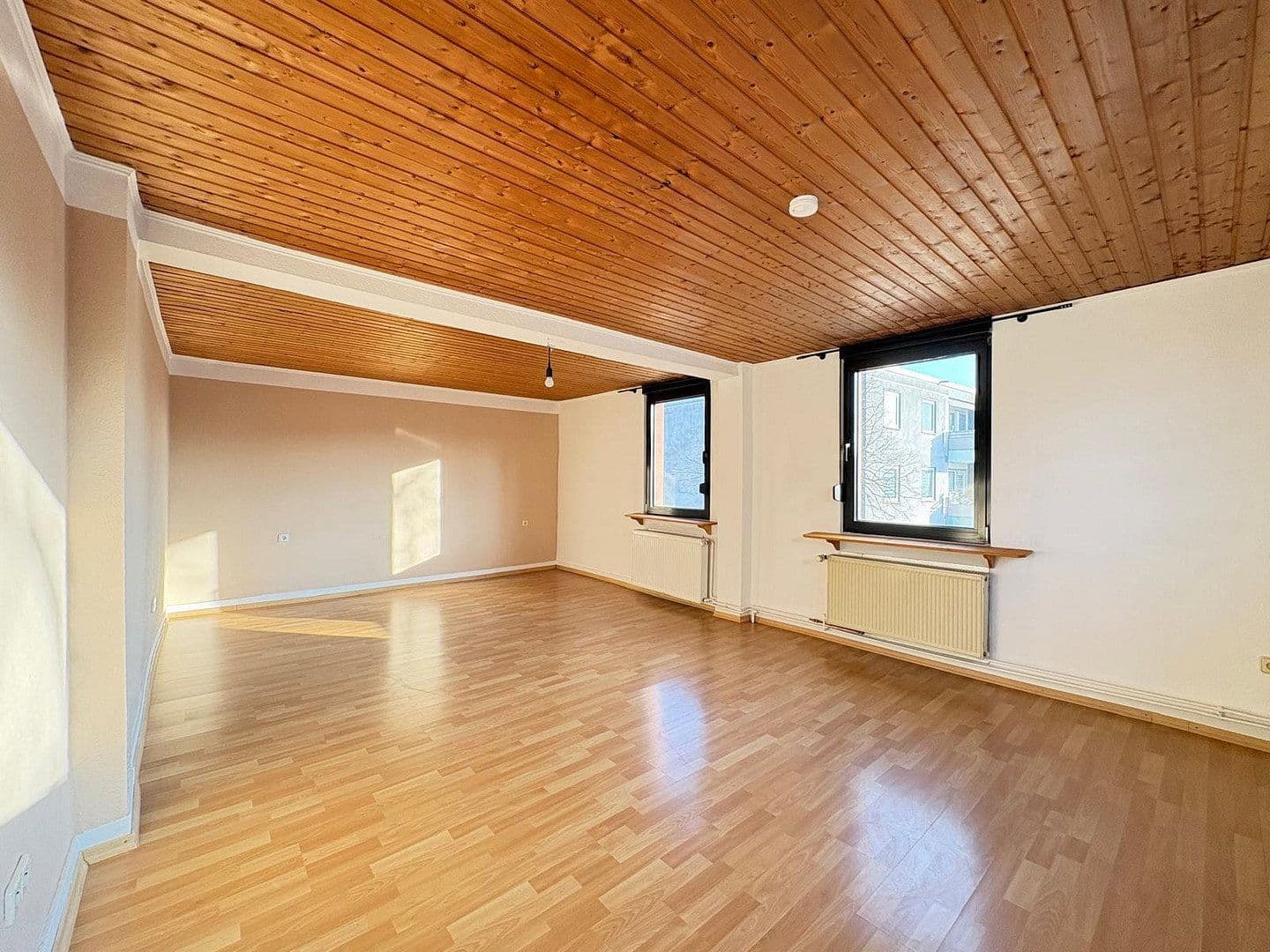 Pronájem domu 132 m², pozemek 25 m², Dietzenbach, Hessen Pronájem domu 132 m², pozemek 25 m², Dietzenbach, Hessen