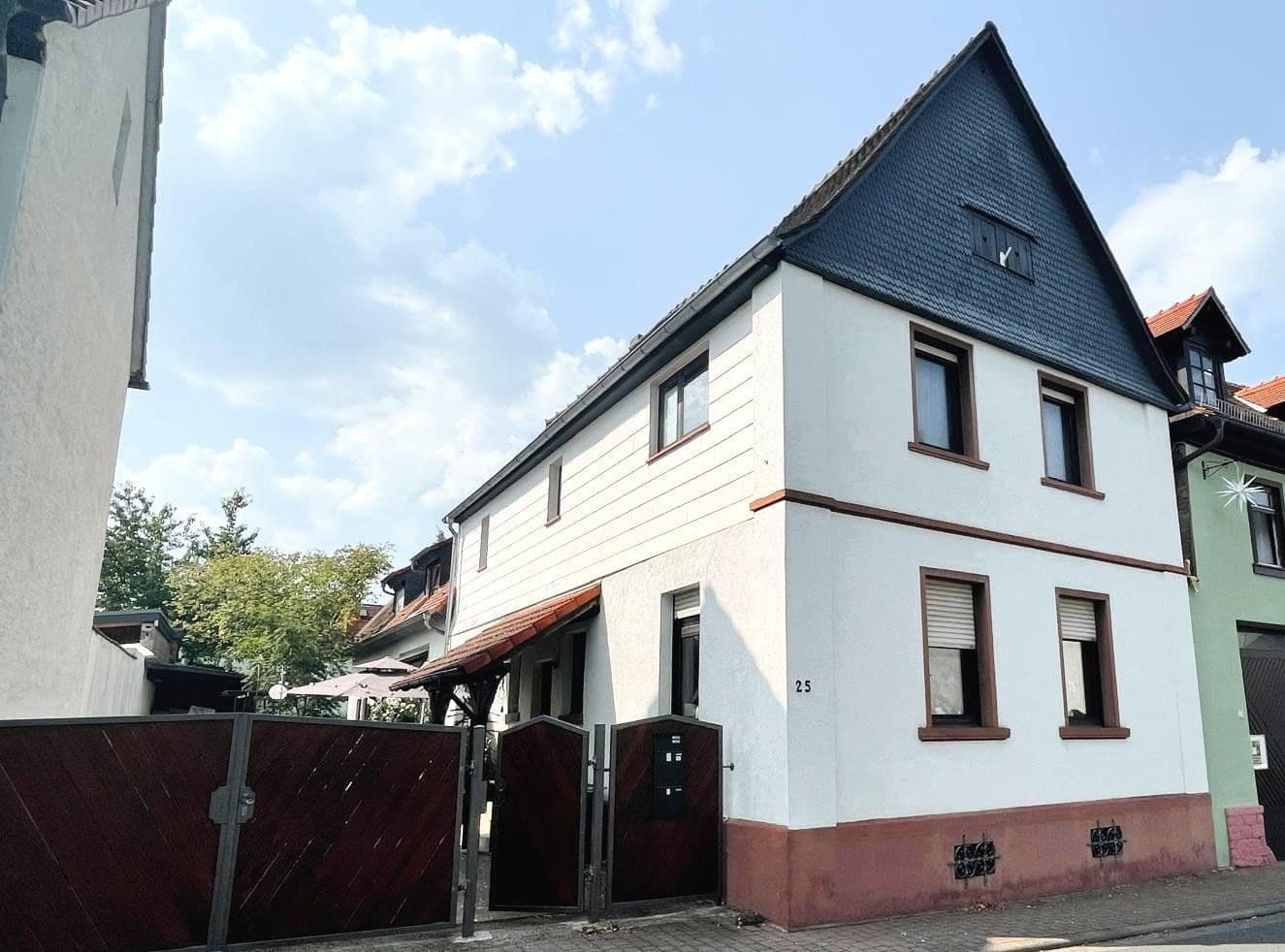 Pronájem domu 132 m², pozemek 25 m², Dietzenbach, Hessen Pronájem domu 132 m², pozemek 25 m², Dietzenbach, Hessen