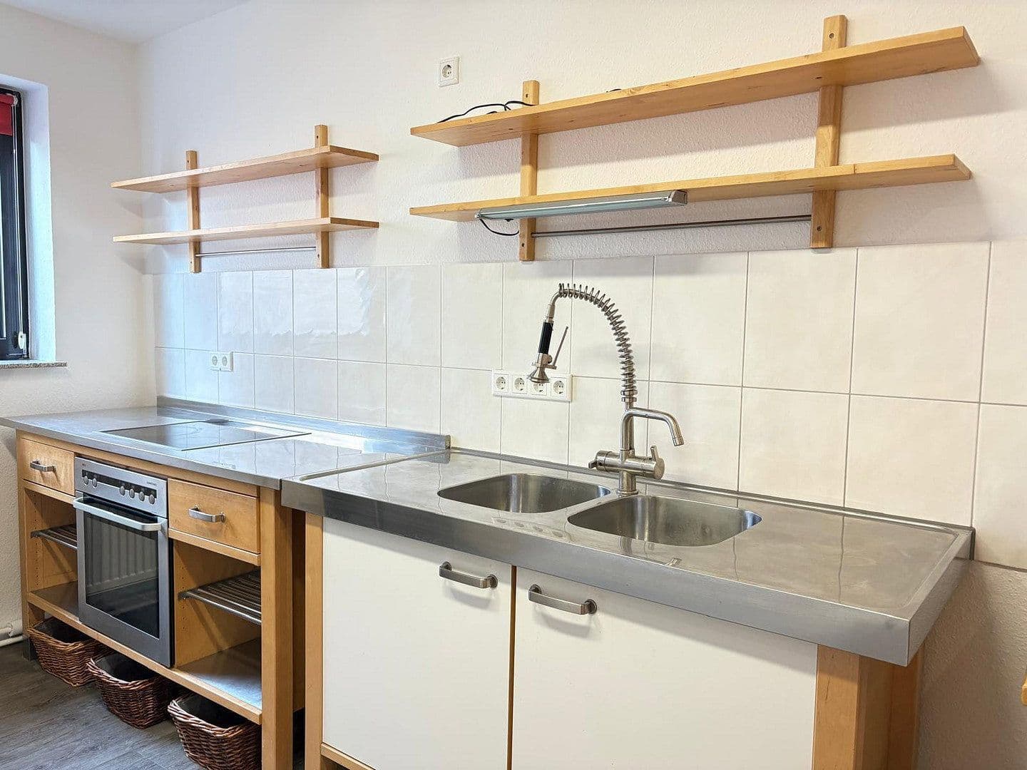 Pronájem domu 132 m², pozemek 25 m², Dietzenbach, Hessen Pronájem domu 132 m², pozemek 25 m², Dietzenbach, Hessen
