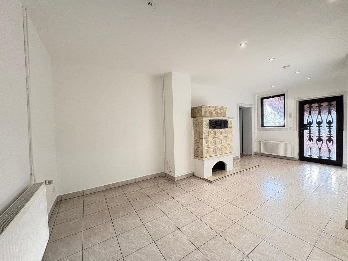 Pronájem domu 132 m², pozemek 25 m², Dietzenbach, Hessen Pronájem domu 132 m², pozemek 25 m², Dietzenbach, Hessen