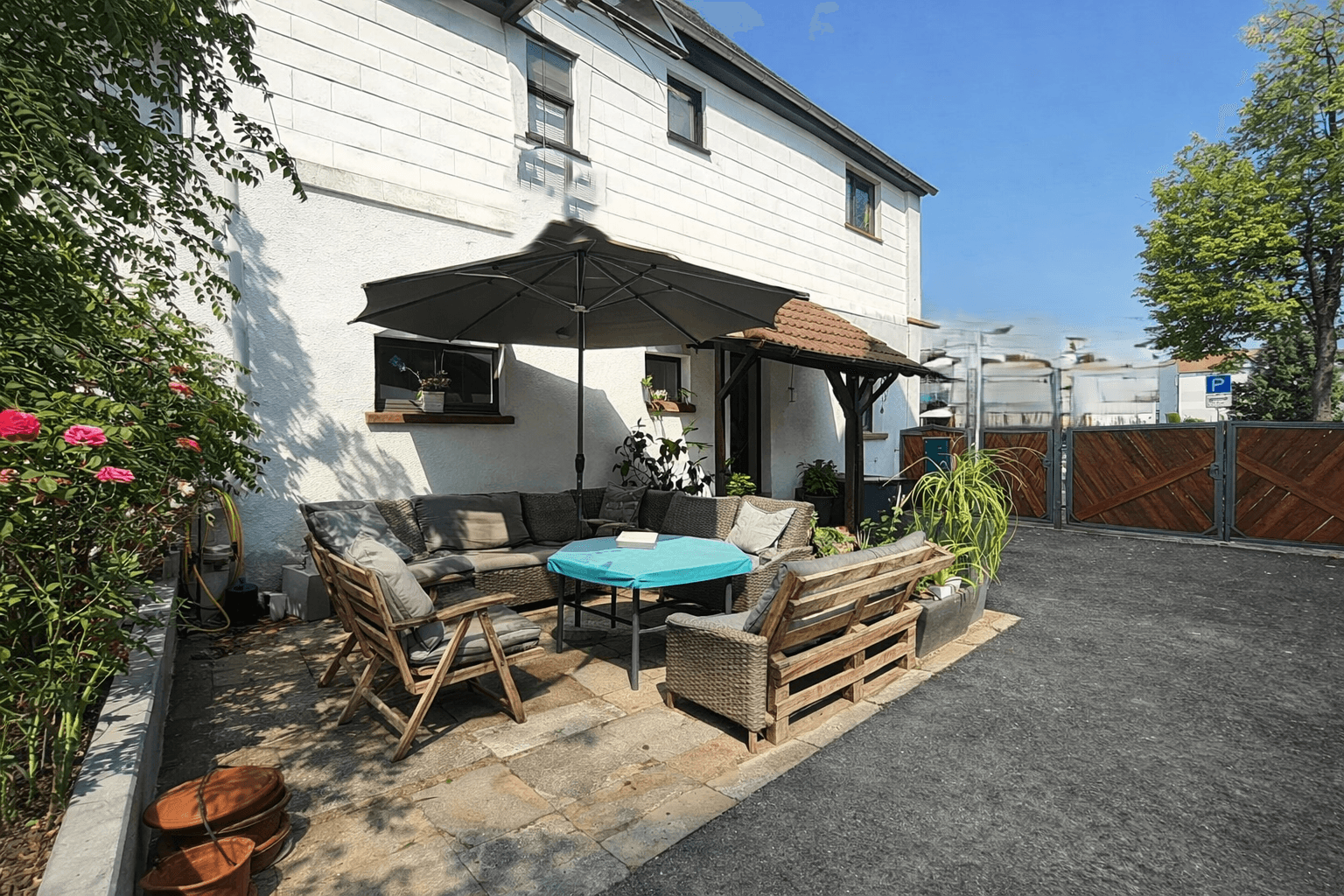 Pronájem domu 132 m², pozemek 25 m², Dietzenbach, Hessen Pronájem domu 132 m², pozemek 25 m², Dietzenbach, Hessen
