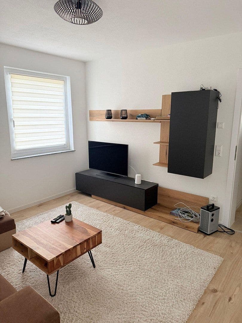 Pronájem bytu 2+1 50 m², Villingen-Schwenningen, Bádensko-Württembersko Pronájem bytu 2+1 50 m², Villingen-Schwenningen, Bádensko-Württembersko