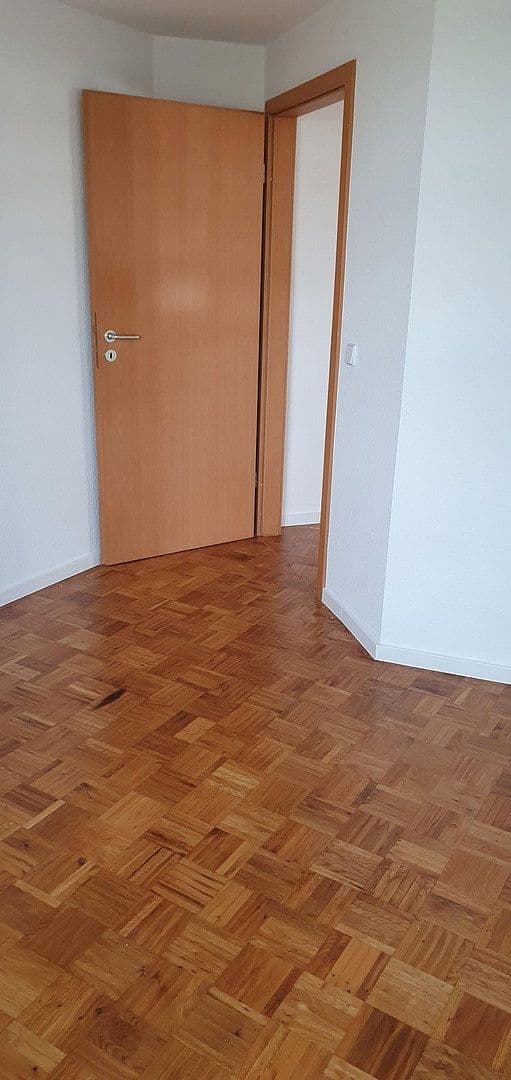 Pronájem bytu 3+1 58 m², Lobedanzgang 10, Schwerin, Mecklenburg-Vorpommern Pronájem bytu 3+1 58 m², Lobedanzgang 10, Schwerin, Mecklenburg-Vorpommern