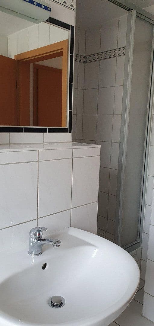 Pronájem bytu 3+1 58 m², Lobedanzgang 10, Schwerin, Mecklenburg-Vorpommern Pronájem bytu 3+1 58 m², Lobedanzgang 10, Schwerin, Mecklenburg-Vorpommern
