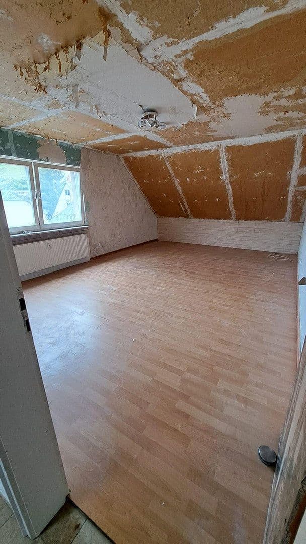 Pronájem bytu 4+1 100 m², Rheingoldstraße 146, Oberdiebach, Porýní-Falc Pronájem bytu 4+1 100 m², Rheingoldstraße 146, Oberdiebach, Porýní-Falc