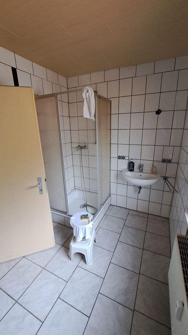 Pronájem bytu 4+1 100 m², Rheingoldstraße 146, Oberdiebach, Porýní-Falc Pronájem bytu 4+1 100 m², Rheingoldstraße 146, Oberdiebach, Porýní-Falc
