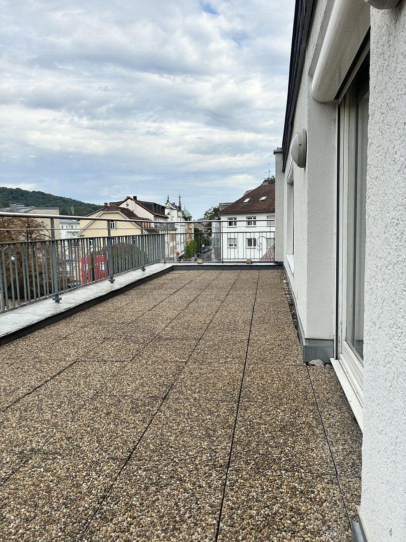 Prodej bytu 4+1 110 m², Baden Baden, Bádensko-Württembersko Prodej bytu 4+1 110 m², Baden Baden, Bádensko-Württembersko