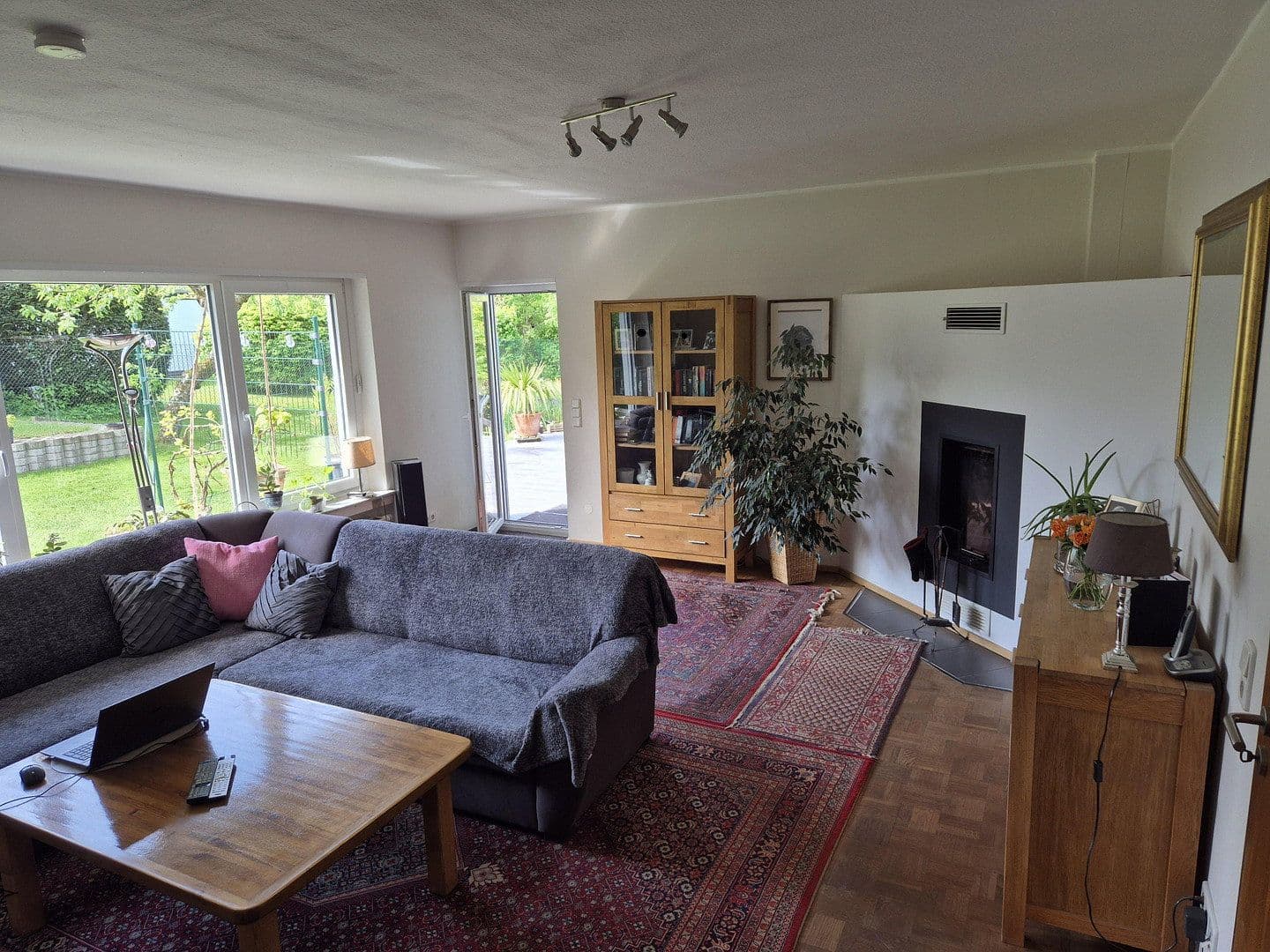 Prodej domu 150 m², pozemek 692 m², Bielefeld, Severní Porýní-Vestfálsko Prodej domu 150 m², pozemek 692 m², Bielefeld, Severní Porýní-Vestfálsko