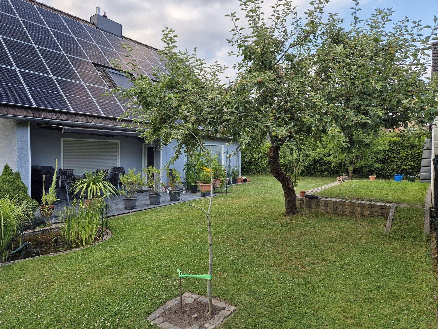 Prodej domu 150 m², pozemek 692 m², Bielefeld, Severní Porýní-Vestfálsko Prodej domu 150 m², pozemek 692 m², Bielefeld, Severní Porýní-Vestfálsko