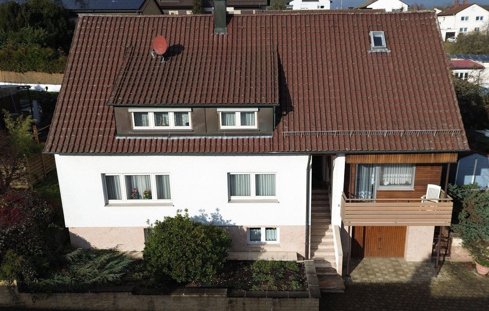 Prodej domu 187 m², pozemek 487 m², Mühlacker, Bádensko-Württembersko Prodej domu 187 m², pozemek 487 m², Mühlacker, Bádensko-Württembersko