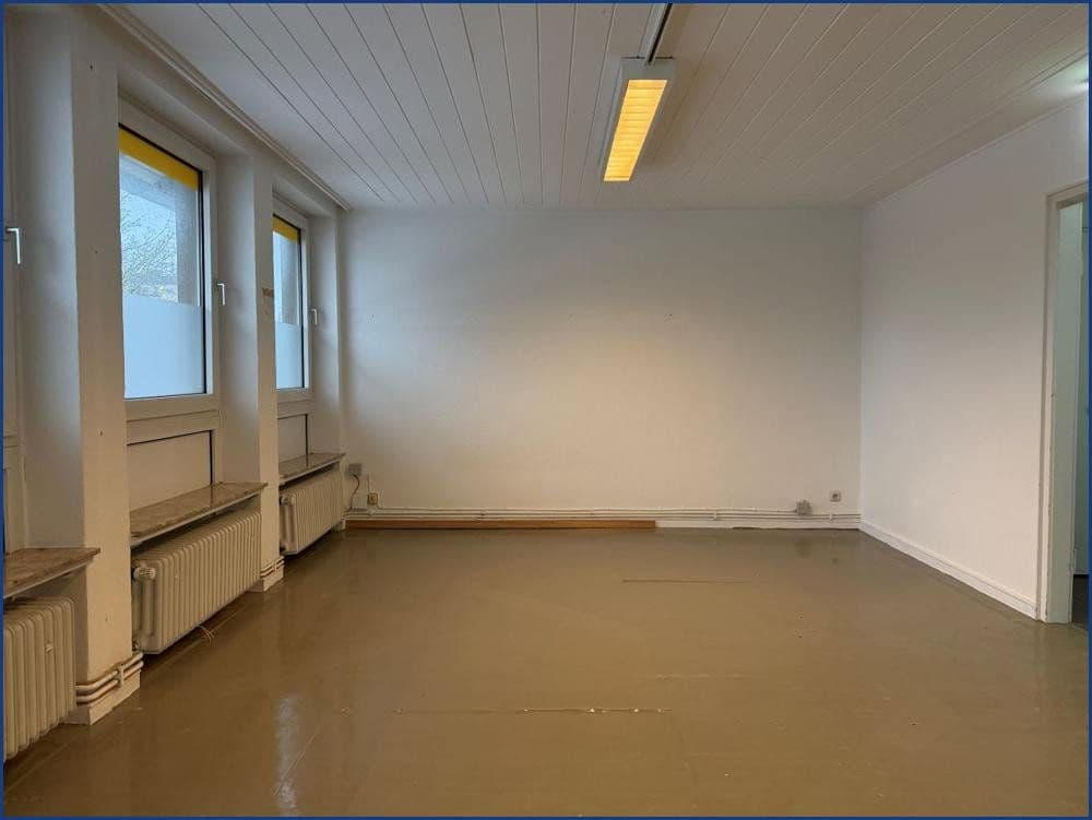 Pronájem kanceláře 160 m², Hannoversche Heerstr. 3, Celle, Dolní Sasko Pronájem kanceláře 160 m², Hannoversche Heerstr. 3, Celle, Dolní Sasko