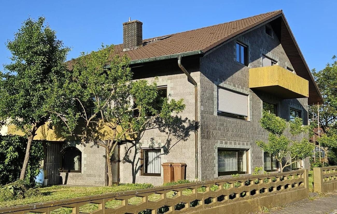 Prodej domu 330 m², pozemek 745 m², Zuzenhausen, Bádensko-Württembersko Prodej domu 330 m², pozemek 745 m², Zuzenhausen, Bádensko-Württembersko