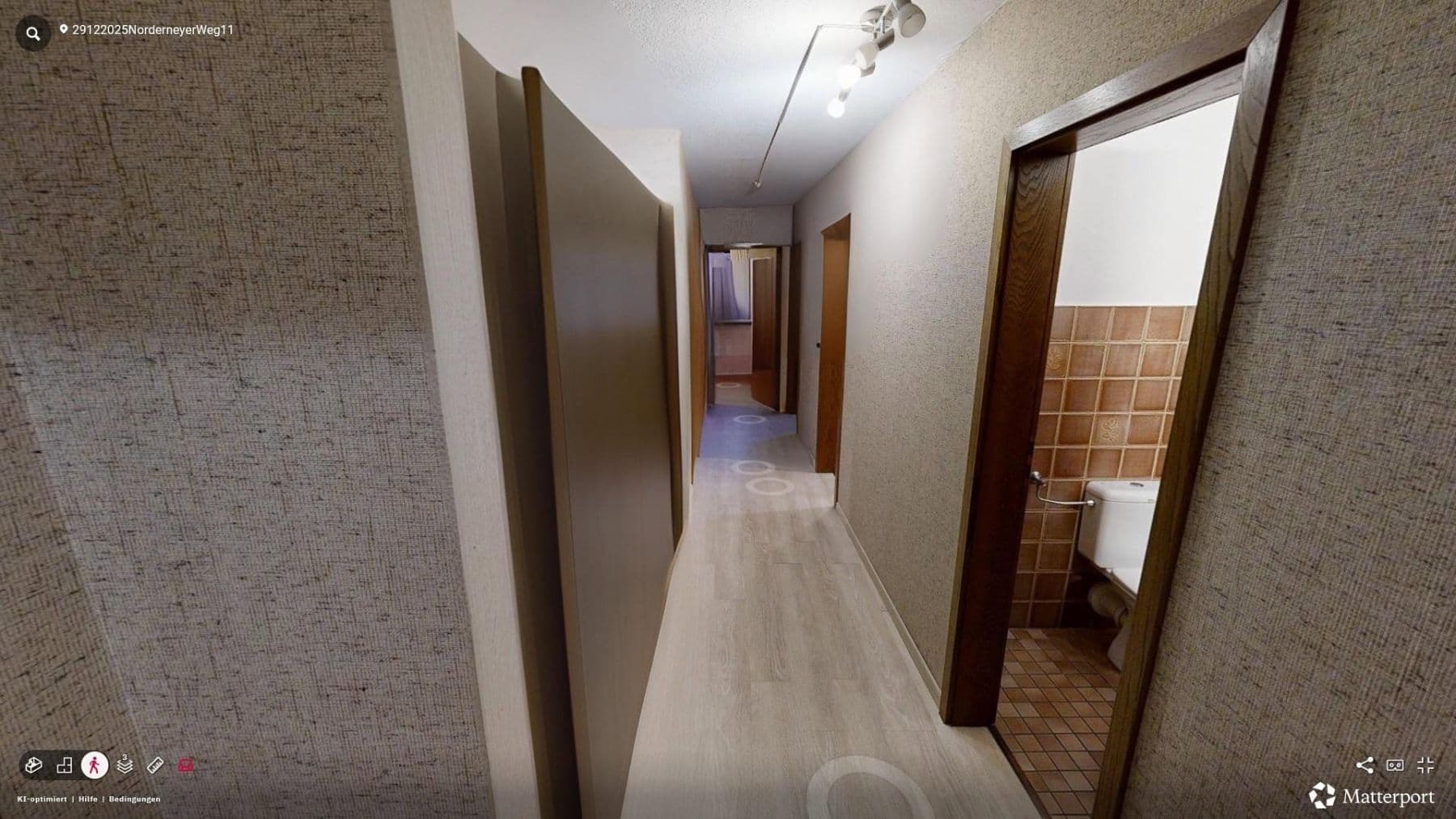 Prodej domu 280 m², pozemek 1.142 m², Norderneyer Weg 11, Leer (Ostfriesland), Dolní Sasko Prodej domu 280 m², pozemek 1.142 m², Norderneyer Weg 11, Leer (Ostfriesland), Dolní Sasko