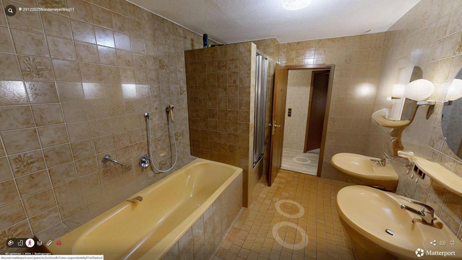 Prodej domu 280 m², pozemek 1.142 m², Norderneyer Weg 11, Leer (Ostfriesland), Dolní Sasko Prodej domu 280 m², pozemek 1.142 m², Norderneyer Weg 11, Leer (Ostfriesland), Dolní Sasko