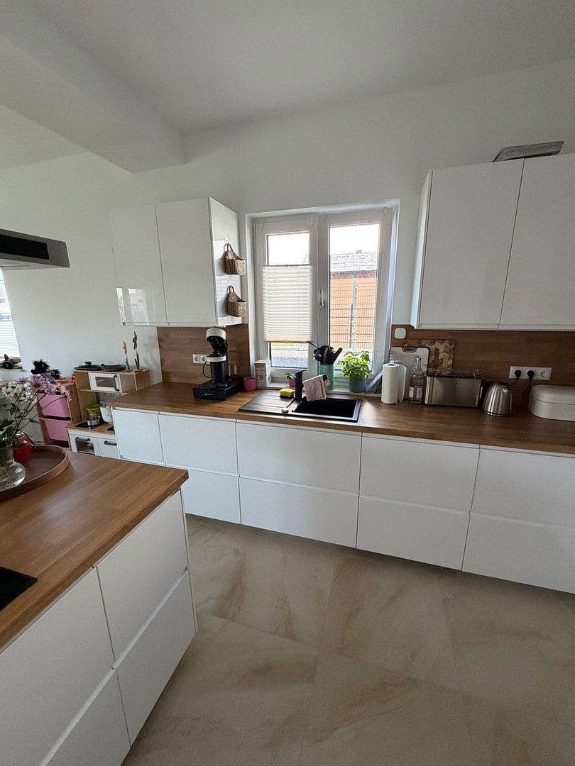 Pronájem domu 130 m², pozemek 300 m², Burgundstraße 22, Ludwigsfelde, Braniborsko Pronájem domu 130 m², pozemek 300 m², Burgundstraße 22, Ludwigsfelde, Braniborsko
