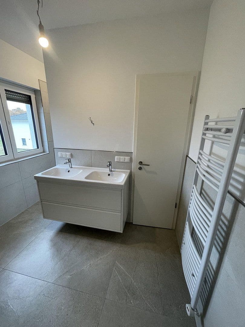Pronájem domu 130 m², pozemek 300 m², Burgundstraße 22, Ludwigsfelde, Braniborsko Pronájem domu 130 m², pozemek 300 m², Burgundstraße 22, Ludwigsfelde, Braniborsko