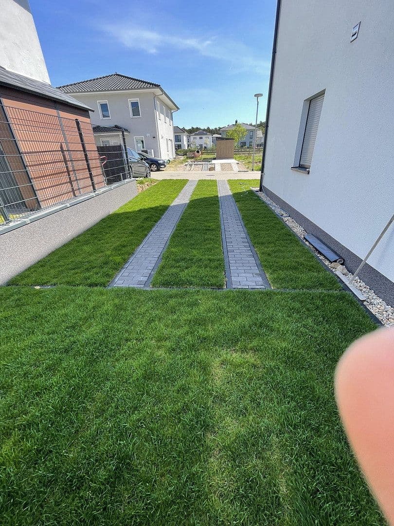 Pronájem domu 130 m², pozemek 300 m², Burgundstraße 22, Ludwigsfelde, Braniborsko Pronájem domu 130 m², pozemek 300 m², Burgundstraße 22, Ludwigsfelde, Braniborsko