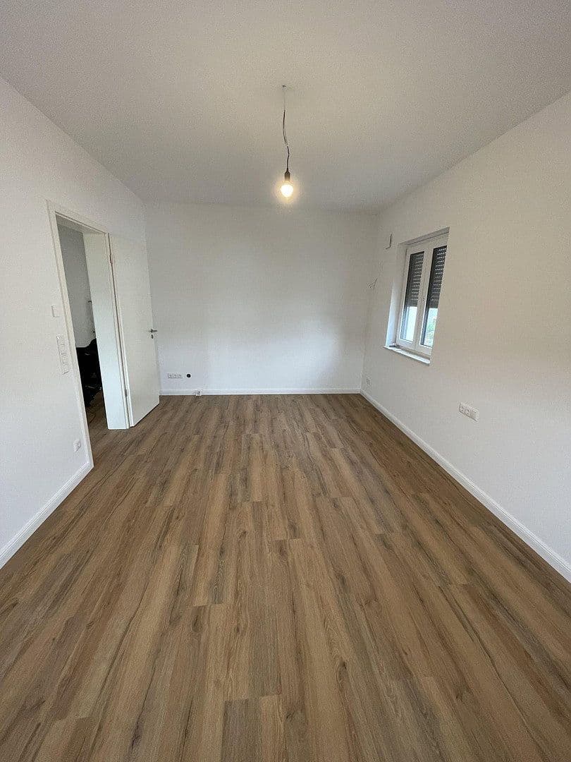 Pronájem domu 130 m², pozemek 300 m², Burgundstraße 22, Ludwigsfelde, Braniborsko Pronájem domu 130 m², pozemek 300 m², Burgundstraße 22, Ludwigsfelde, Braniborsko