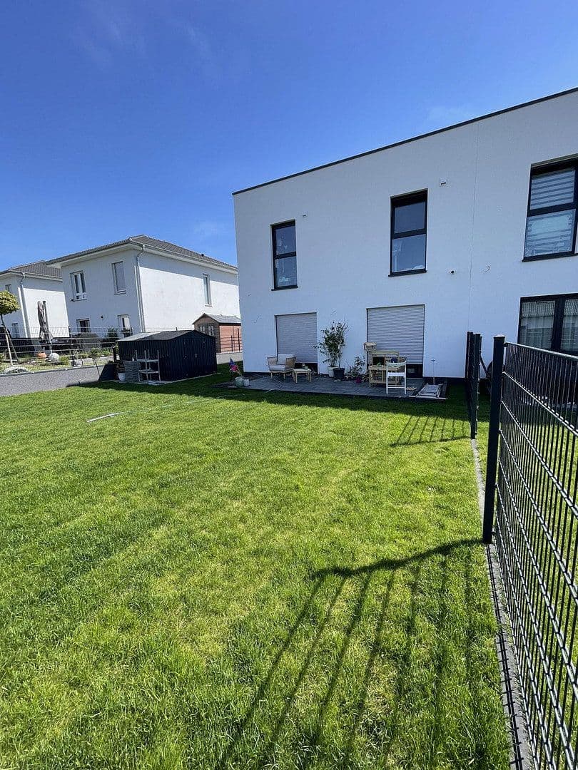 Pronájem domu 130 m², pozemek 300 m², Burgundstraße 22, Ludwigsfelde, Braniborsko Pronájem domu 130 m², pozemek 300 m², Burgundstraße 22, Ludwigsfelde, Braniborsko