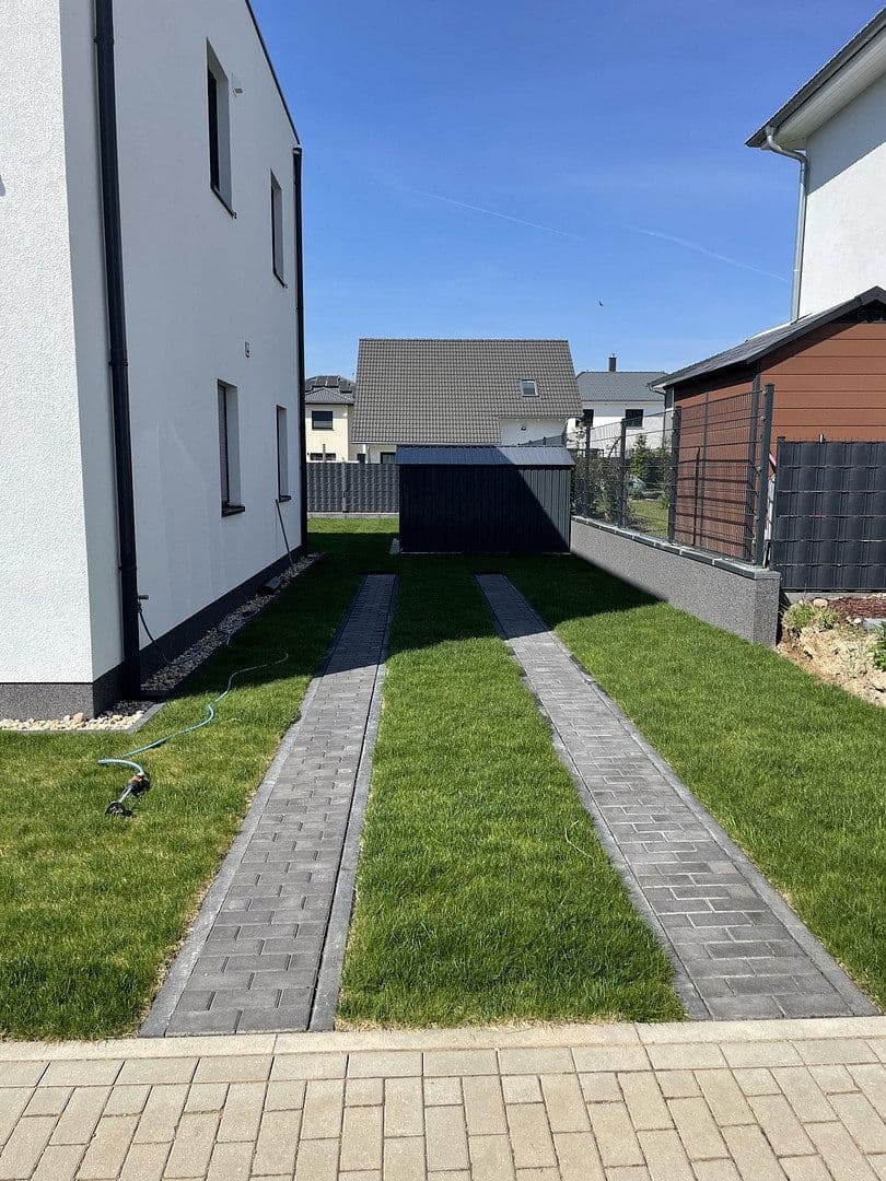 Pronájem domu 130 m², pozemek 300 m², Burgundstraße 22, Ludwigsfelde, Braniborsko Pronájem domu 130 m², pozemek 300 m², Burgundstraße 22, Ludwigsfelde, Braniborsko