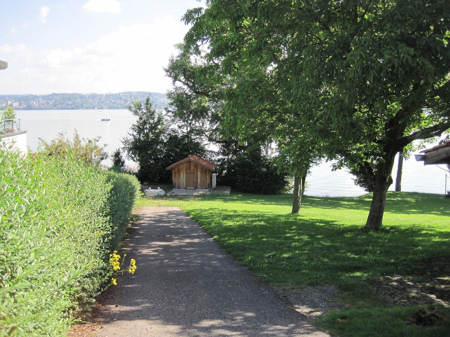 Pronájem bytu 1+1 25 m², Fließhornstraße 4a, Konstanz, Bádensko-Württembersko Pronájem bytu 1+1 25 m², Fließhornstraße 4a, Konstanz, Bádensko-Württembersko