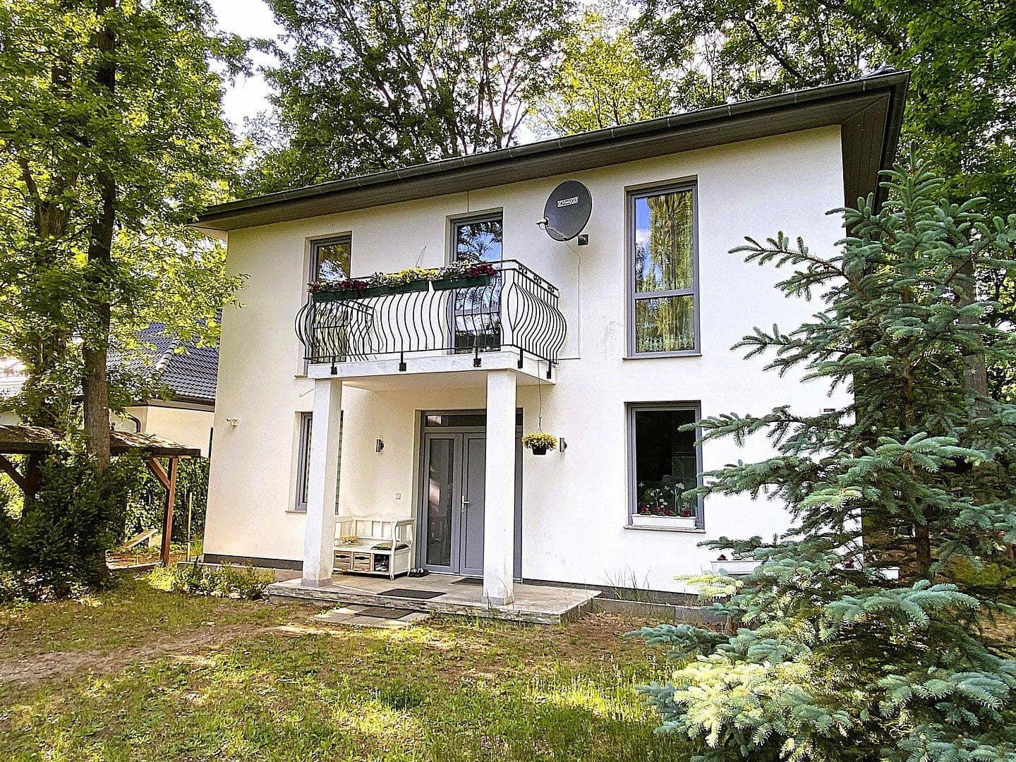 Prodej domu 145 m², pozemek 800 m², Berlin, Berlín Prodej domu 145 m², pozemek 800 m², Berlin, Berlín