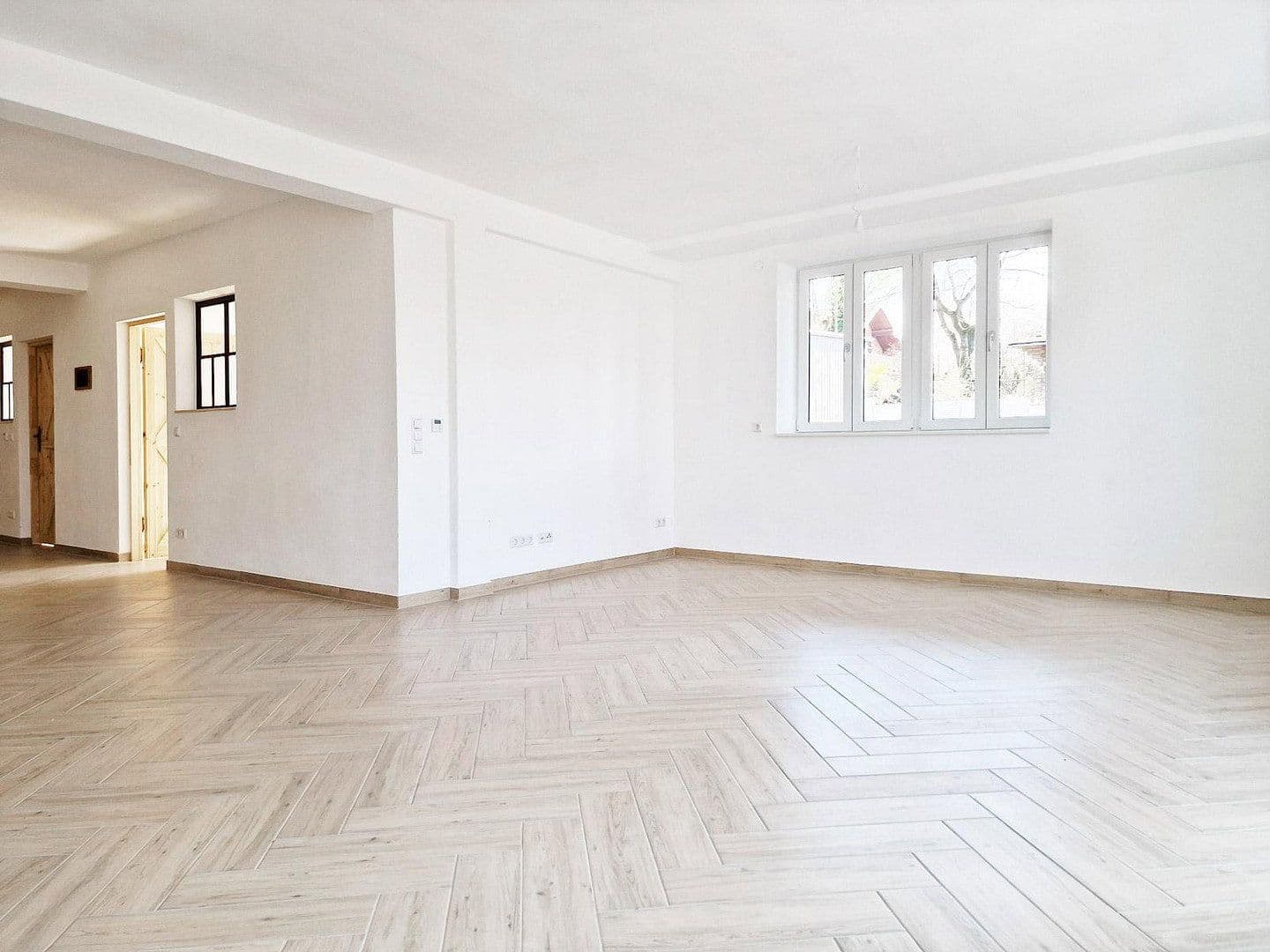 Pronájem bytu 4+1 128 m², Am Küsterberg 6A, Wolfsburg, Dolní Sasko Pronájem bytu 4+1 128 m², Am Küsterberg 6A, Wolfsburg, Dolní Sasko