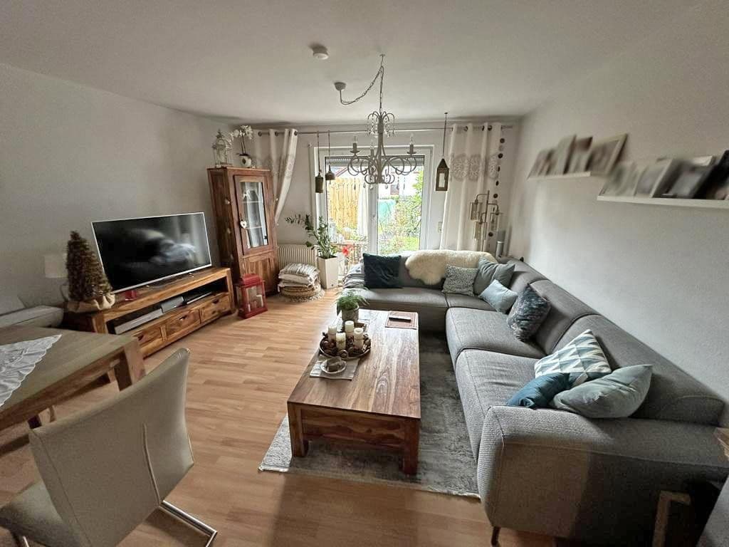 Pronájem bytu 3+1 81 m², Rhönstr.5, Waghäusel, Bádensko-Württembersko Pronájem bytu 3+1 81 m², Rhönstr.5, Waghäusel, Bádensko-Württembersko