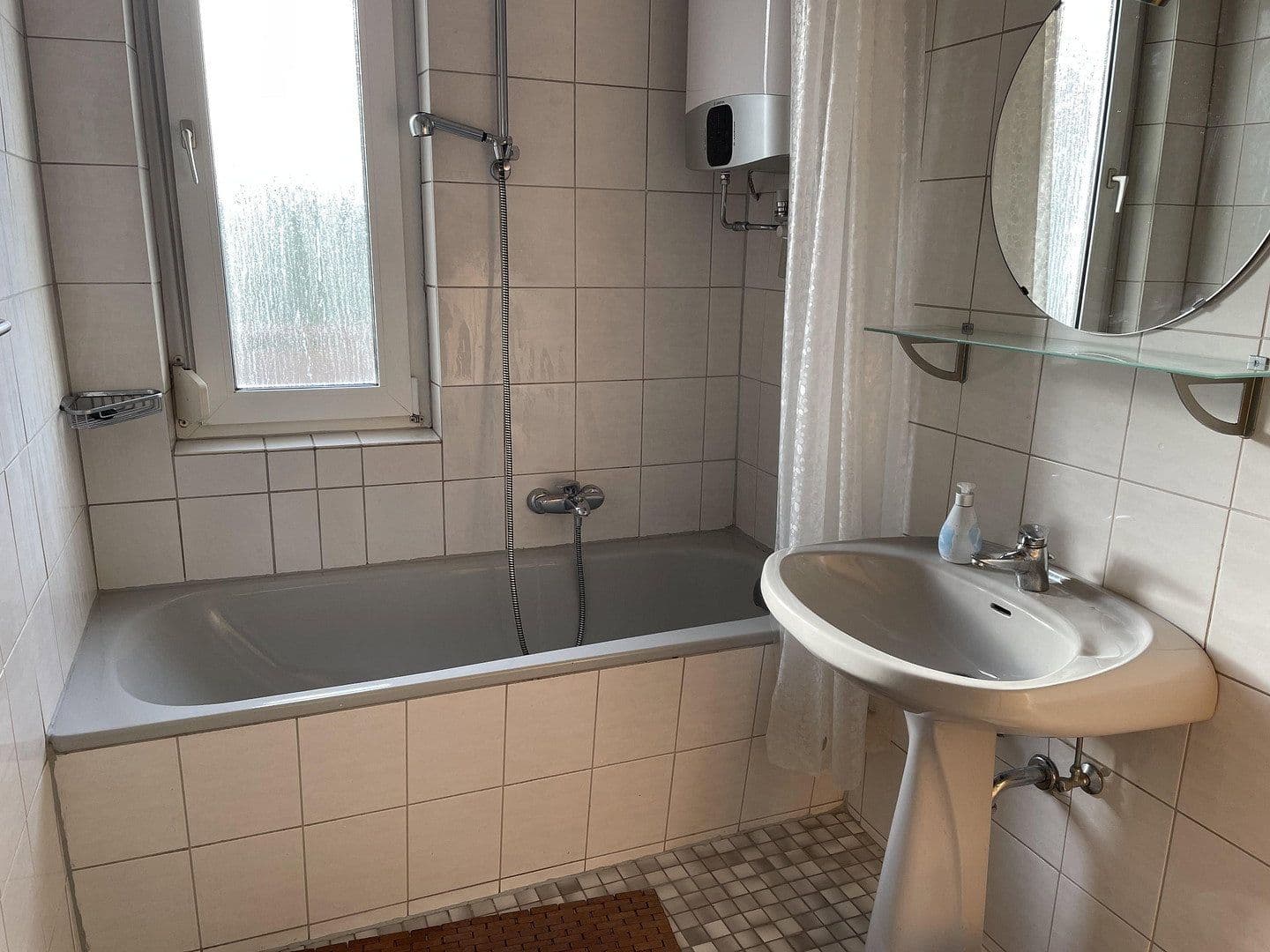 Pronájem bytu 20 m², Stuttgart, Bádensko-Württembersko Pronájem bytu 20 m², Stuttgart, Bádensko-Württembersko