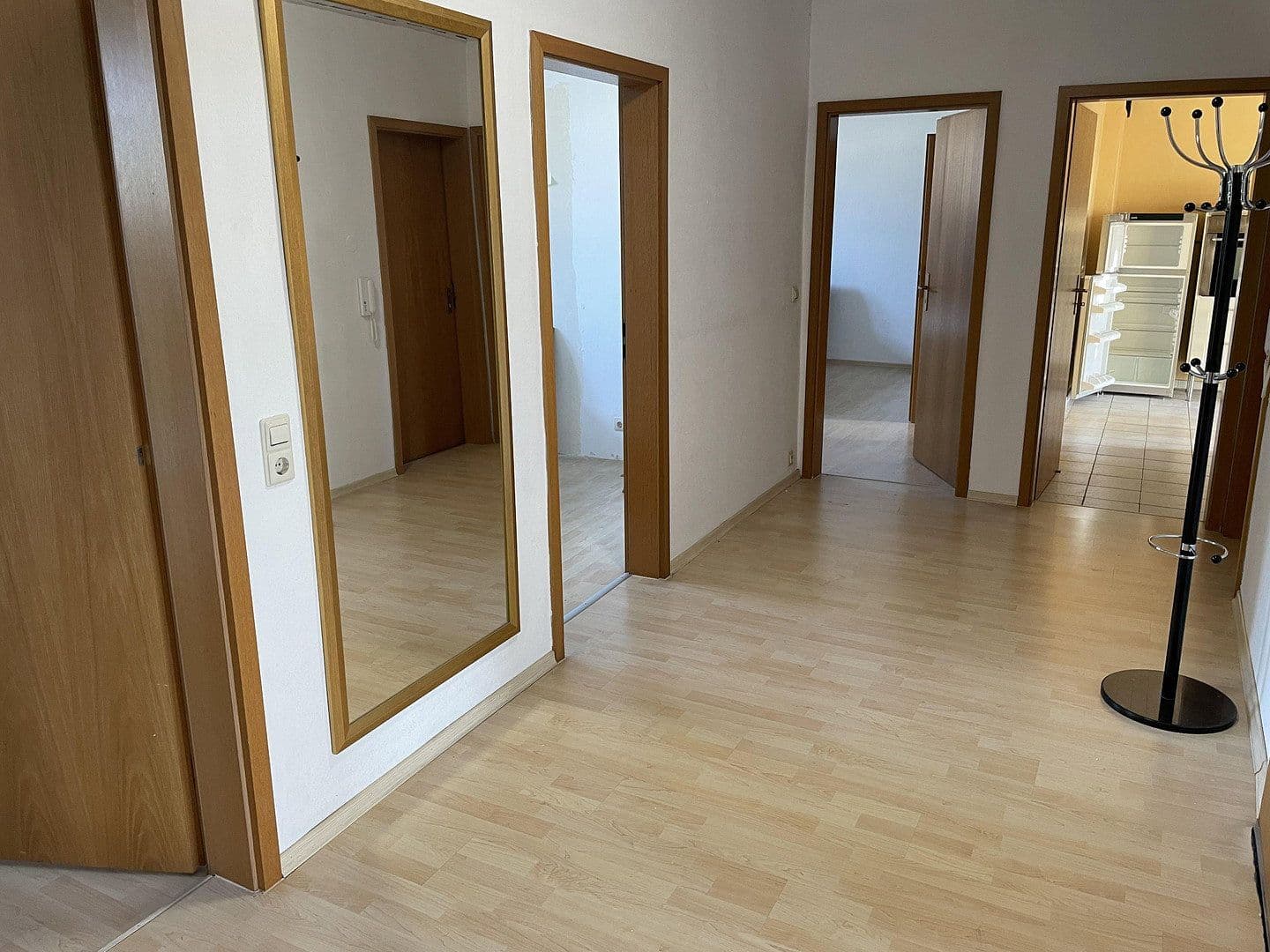 Pronájem bytu 20 m², Stuttgart, Bádensko-Württembersko Pronájem bytu 20 m², Stuttgart, Bádensko-Württembersko