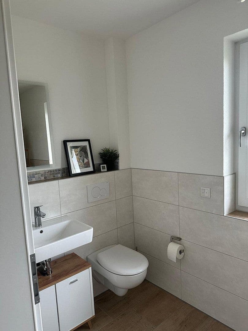 Pronájem domu 144 m², pozemek 269 m², Haibach, Bavorsko Pronájem domu 144 m², pozemek 269 m², Haibach, Bavorsko